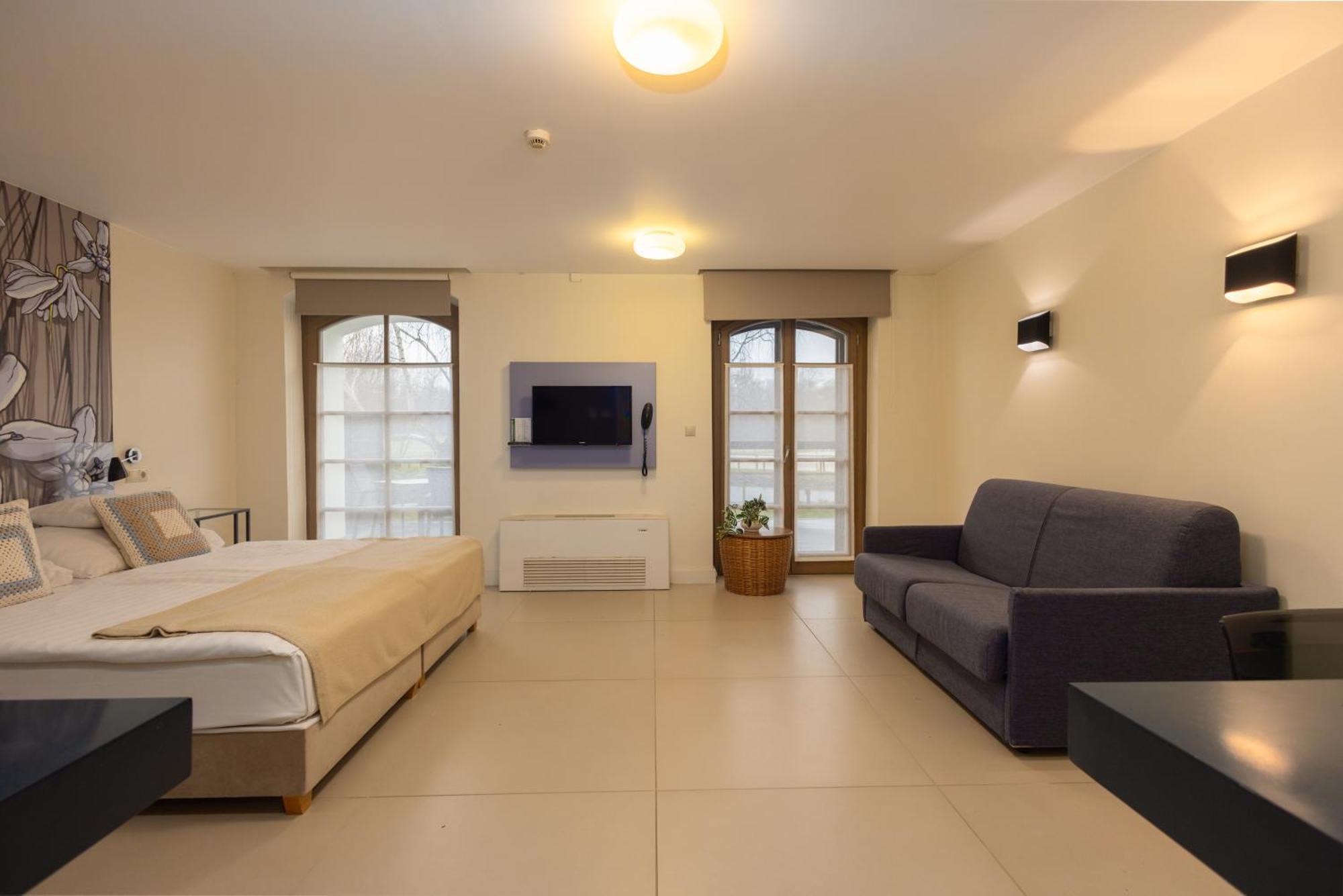 Hotel Vadkert Major à Sárvár Extérieur photo